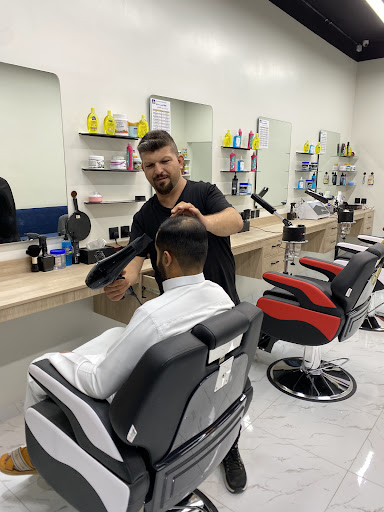 Saloon Pure Shave - Turkish Barber - Türk Berberi