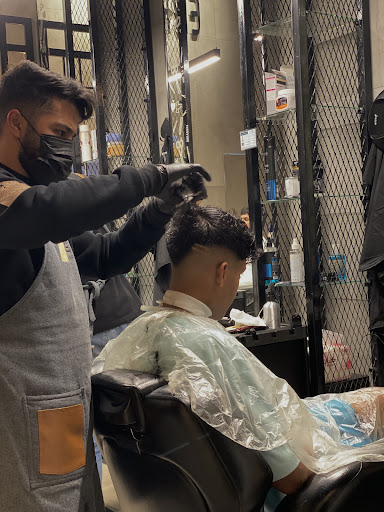 Ekka Barbershop | صالون إكّة للعناية بالرجل