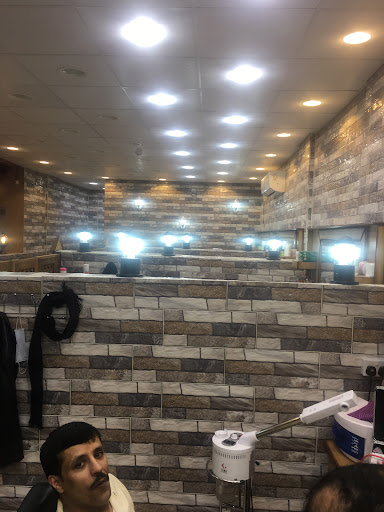مركز دلع عضلاتك