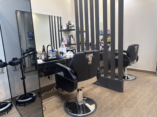 Sharp Cuts حلاق