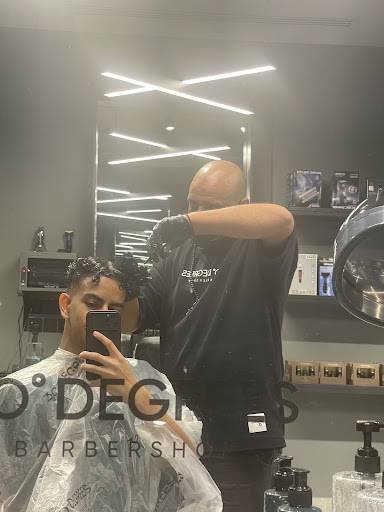 30 Degrees Barbershop