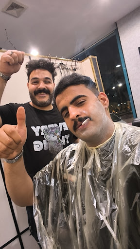 حلاق خالد المصري