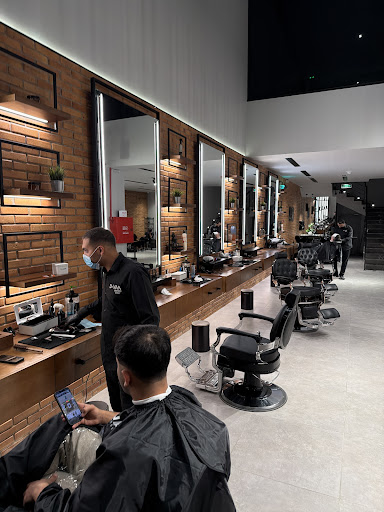 صالون ديفان حلاق (العارض) & DVAN BARBERSHOP