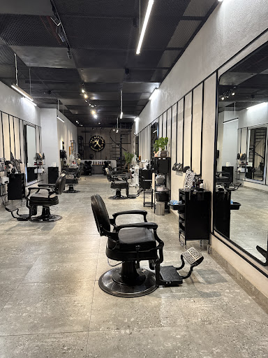 Don Barbero Men’s Care Salon