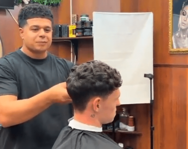 أفضل حلاق في ناريه 1 أفضل حلاق في ناريه | حلاقة احترافية وأسعار مناسبة